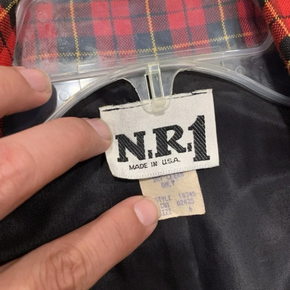 Vintage N.R.1 Red Plaid Blazer Size 8‎ Made in USA Punk Grunge Preppy 90s Y2K